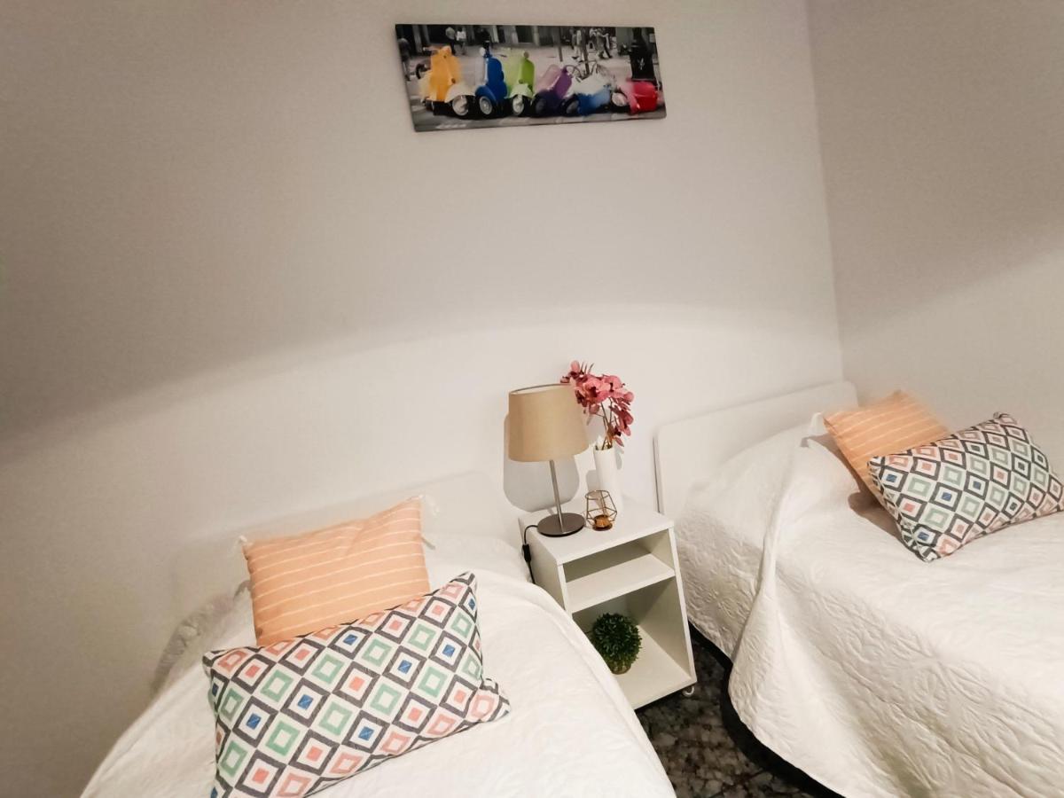 By Plaza Urquinaona Rooms 巴塞罗那 外观 照片